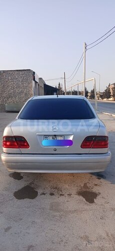 Mercedes E 200 1998, 270,000 km - 2.0 l - Bakı