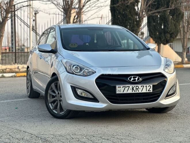 Hyundai i30 2014, 300,214 km - 1.6 л - Bakı