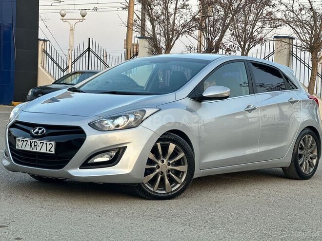 Hyundai i30 2014, 300,214 km - 1.6 л - Bakı