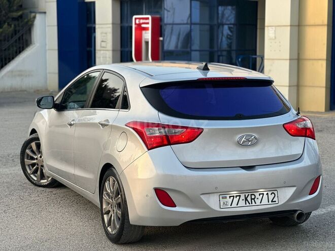 Hyundai i30 2014, 300,214 km - 1.6 л - Bakı
