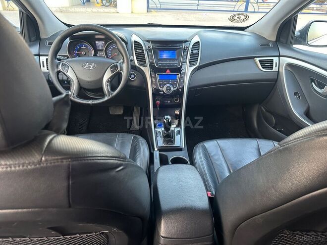 Hyundai i30 2014, 300,214 km - 1.6 л - Bakı