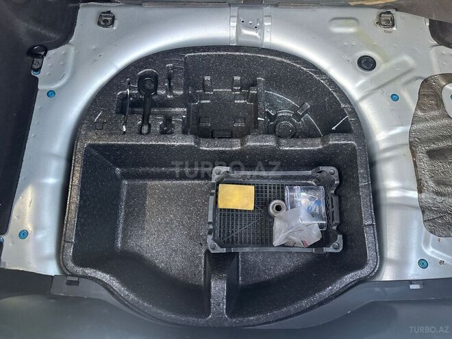 Hyundai i30 2014, 300,214 km - 1.6 л - Bakı
