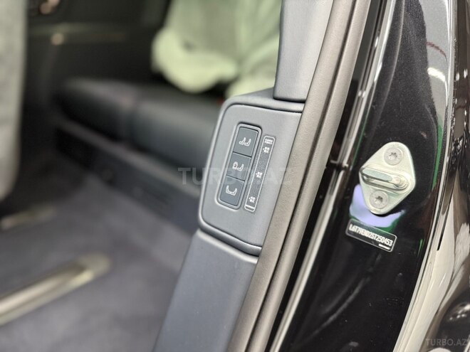 Lynk & Co 900-24