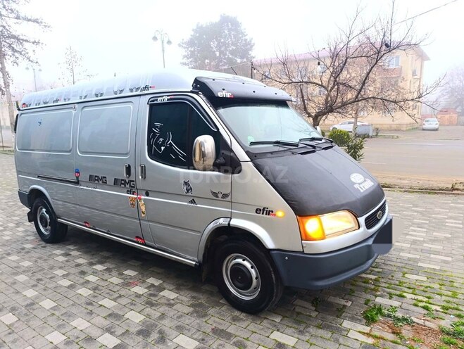 Ford Transit 2002, 432,000 km - 2.5 l - İmişli