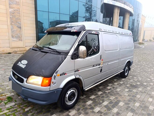 Ford Transit 2002, 432,000 km - 2.5 l - İmişli