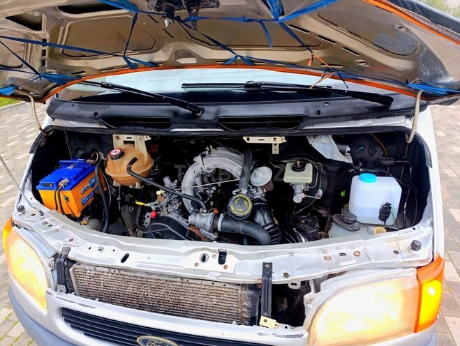 Ford Transit 2002, 432,000 km - 2.5 l - İmişli