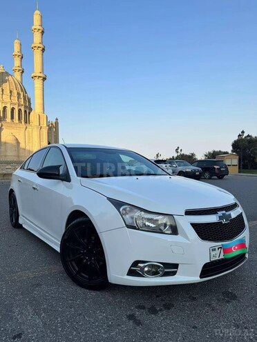 Chevrolet Cruze 2011, 296,924 km - 1.4 л - Bakı