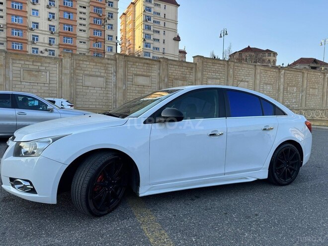 Chevrolet Cruze 2011, 296,924 km - 1.4 л - Bakı