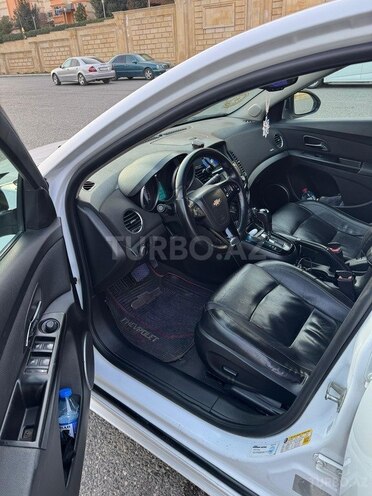 Chevrolet Cruze 2011, 296,924 km - 1.4 л - Bakı