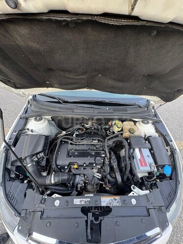 Chevrolet Cruze 2011, 296,924 km - 1.4 л - Bakı