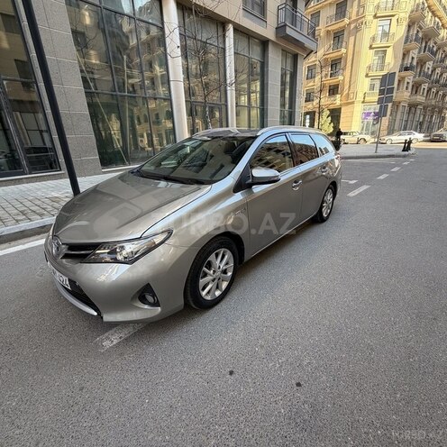 Toyota Auris 2014, 291,000 km - 1.8 l - Bakı