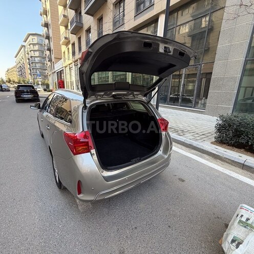Toyota Auris 2014, 291,000 km - 1.8 l - Bakı