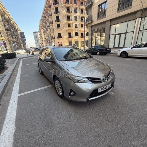 Toyota Auris 2014, 291,000 km - 1.8 l - Bakı