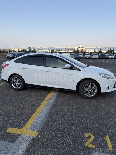 Ford Focus 2013, 260,737 km - 1.6 l - Bakı
