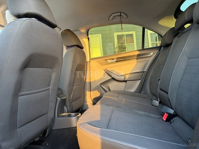 Volkswagen Polo 2021, 49,000 km - 1.6 л - Bakı