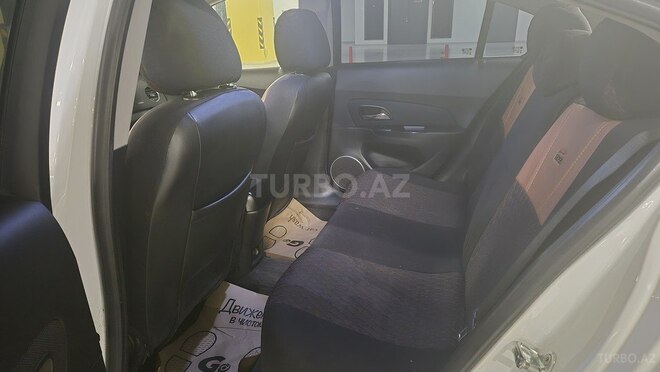 Chevrolet Cruze 2011, 298,000 km - 1.8 л - Gəncə
