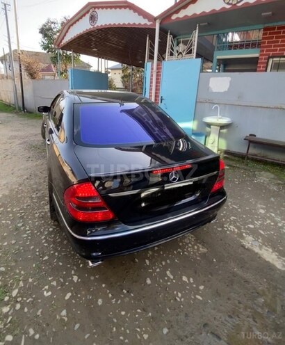 Mercedes E 240 2004, 157,770 km - 2.6 l - Masallı