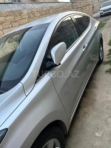 Hyundai Avante 2015, 182,000 km - 1.6 л - Bakı