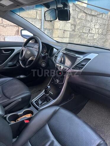 Hyundai Avante 2015, 182,000 km - 1.6 л - Bakı