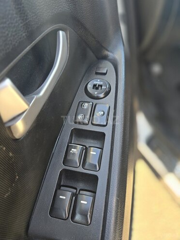 Kia Sportage 2011, 171,000 km - 2.0 l - Bakı