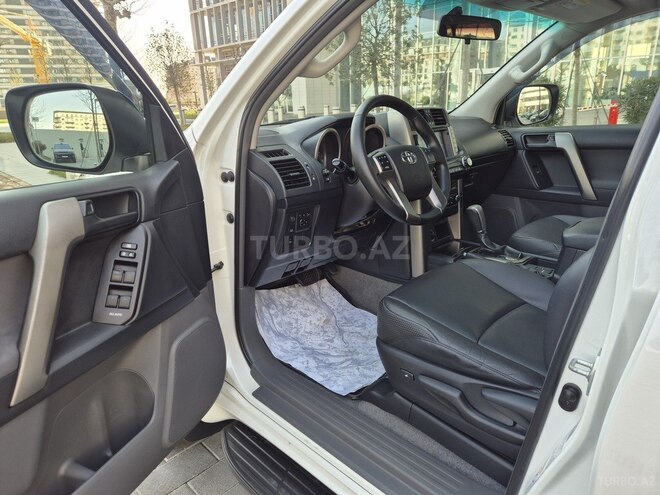 Toyota Land Cruiser Prado 2013, 135,000 km - 2.7 l - Bakı