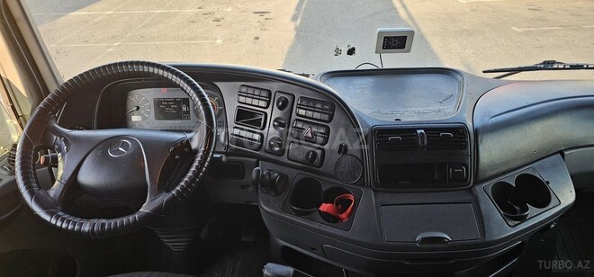 Mercedes Actros 1844-3