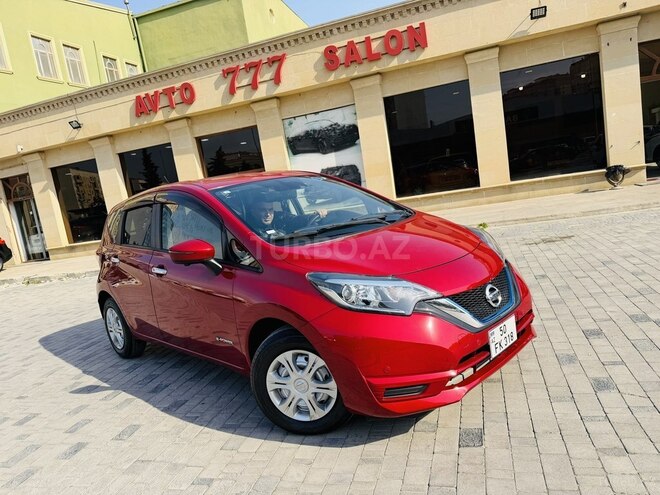 Nissan Note-2