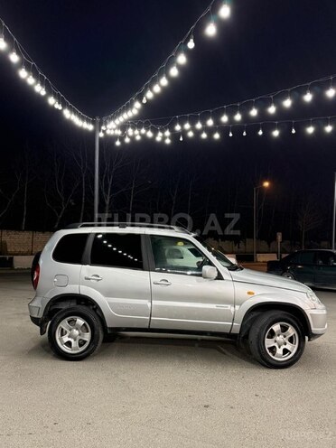 Chevrolet Niva 2011, 148,000 km - 1.7 л - Bakı