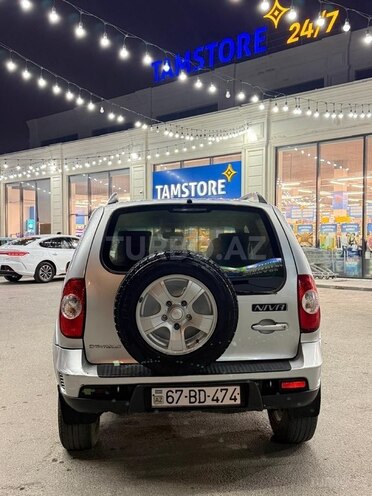 Chevrolet Niva 2011, 148,000 km - 1.7 л - Bakı