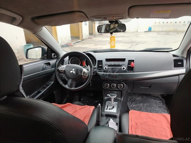 Mitsubishi Lancer 2011, 450,000 km - 1.8 l - Bakı