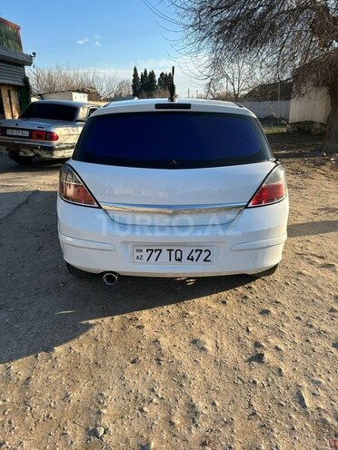 Opel Astra 2008, 270,000 km - 1.4 l - Yevlax