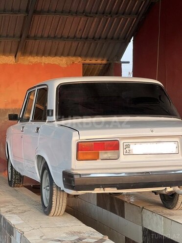 LADA (VAZ) 2107 2004, 85,241 km - 1.6 l - Salyan