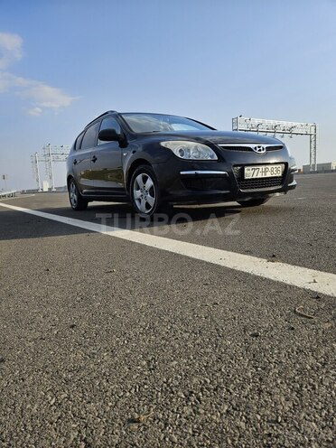 Hyundai i30 2009, 268,000 km - 1.4 l - Bakı