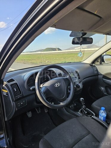 Hyundai i30 2009, 268,000 km - 1.4 l - Bakı