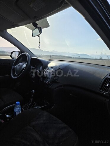 Hyundai i30 2009, 268,000 km - 1.4 l - Bakı