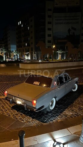 GAZ 24 "Volga"-13