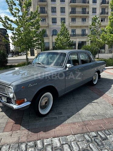 GAZ 24 "Volga"-4