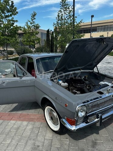 GAZ 24 "Volga"-2