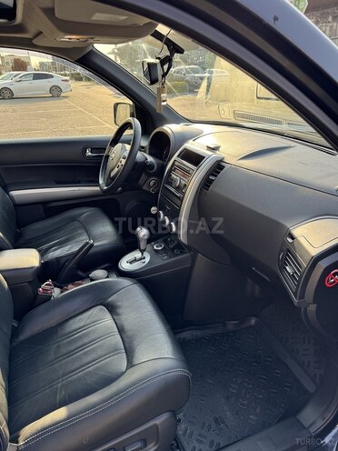 Nissan X-Trail 2012, 183,000 km - 2.5 л - Bakı