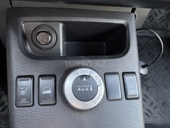 Nissan X-Trail 2012, 183,000 km - 2.5 л - Bakı