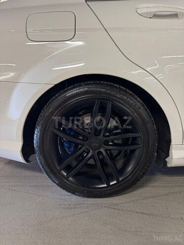 Mercedes C 250 2014, 273,000 km - 1.8 л - Gəncə