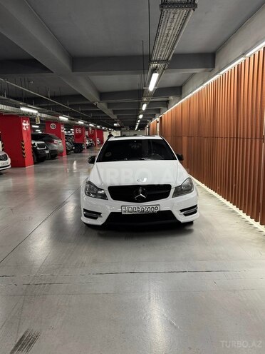 Mercedes C 250 2014, 273,000 km - 1.8 л - Gəncə