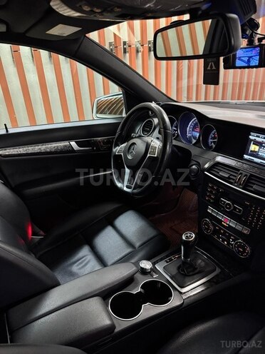 Mercedes C 250 2014, 273,000 km - 1.8 л - Gəncə