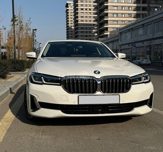 BMW 530e-1