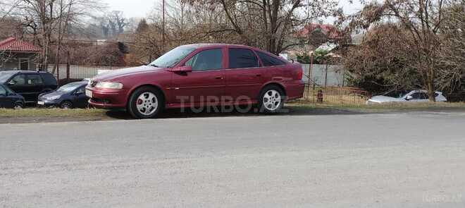 Opel Vectra 1999, 380,000 km - 1.6 l - Şəki