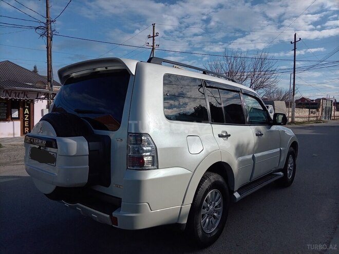 Mitsubishi Pajero 2011, 225,000 km - 3.5 л - Xırdalan