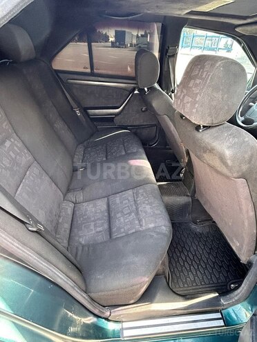 Mercedes C 180 1996, 371,000 km - 1.8 l - Sumqayıt