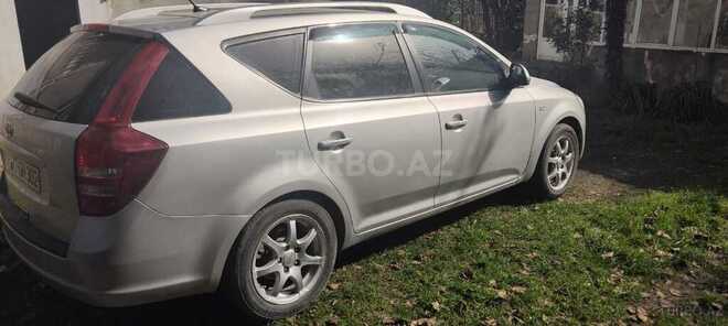 Kia  2008, 450,000 km - 1.6 l - Bakı