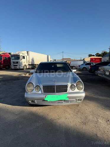 Mercedes E 220 1996, 380,000 km - 2.2 l - Tovuz