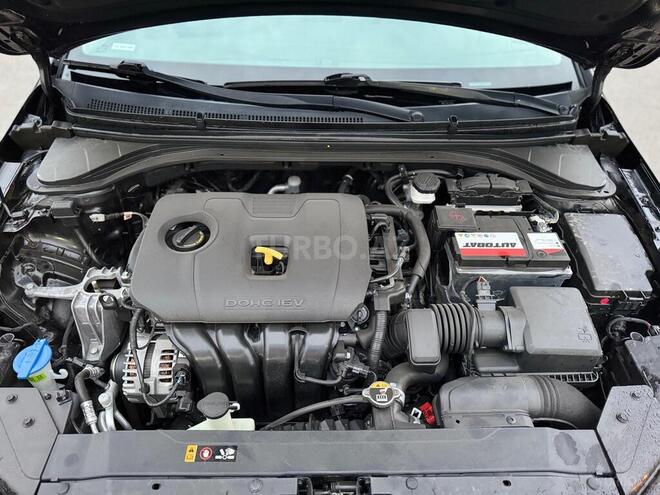 Hyundai Elantra 2019, 61,000 km - 2.0 l - Bakı